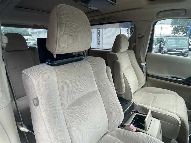トヨタ アルファード 240G 栃木県 2012(平24)年 12.1万km ホワイトパールクリスタルシャイン (株)IDOMが運営する【じしゃロン宇都宮店】の自社ローン専用車両になります。こちらは現金またはオートローンご利用時の価格です。自社ローンご希望の方は別途その旨お申付け下さい/サンルーフ/フリップダウンモニター/両側パワースライドドア/社外ナビ/バックカメラ/フルセグ/Ｂｌｕｅｔｏｏｔｈ/パワーシート/メモリーシート/ＥＴＣ/クルーズコントロール