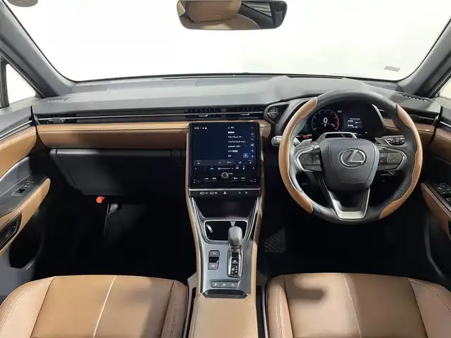 レクサス ＬＢＸ リラックス 大阪府 2024(令6)年 0.7万km ソニッククロム プロアクティブドライビングアシスト ドライバーモニター 360カメラ 衝突軽減Ｂ レーダークルーズＣ ＢＳＭ 電動リアゲート パワーシート シートヒーター メモリシート フルセグＴＶ Ｂｌｕｅｔｏｏｔｈ