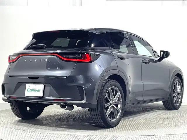 レクサス ＬＢＸ リラックス 大阪府 2024(令6)年 0.7万km ソニッククロム プロアクティブドライビングアシスト ドライバーモニター 360カメラ 衝突軽減Ｂ レーダークルーズＣ ＢＳＭ 電動リアゲート パワーシート シートヒーター メモリシート フルセグＴＶ Ｂｌｕｅｔｏｏｔｈ