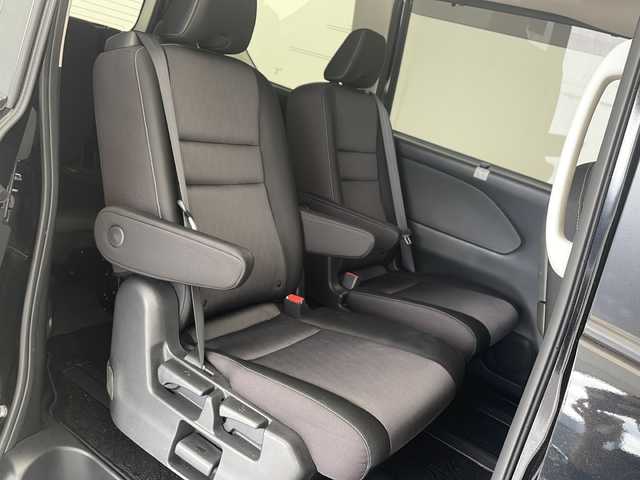 日産 セレナ e－パワー ハイウェイスター V 沖縄県 2019(平31)年 4.9万km ダイヤモンドブラック ワンオーナー/純正9インチナビ　【MM518D-L】　/（フルセグTV/ＡＭ／ＦＭ／ＣＤ／ＤＶＤ／ＢＴ）/全方位カメラ　/両側パワースライドドア　/セーフティパックB（MOP)/スクラッチシールド（MOP)/ＥＴＣ　/ドライブレコーダー/クルーズコントロール/プロパイロット　/デジタルインナーミラー　/ステアリングスイッチ　/オートライト　/電格ミラー/オートホールドボタン/スマートキー/サンシェード/純正アルミホイール/LEDヘッドライト