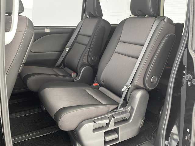 日産 セレナ e－パワー ハイウェイスター V 沖縄県 2019(平31)年 4.9万km ダイヤモンドブラック ワンオーナー/純正9インチナビ　【MM518D-L】　/（フルセグTV/ＡＭ／ＦＭ／ＣＤ／ＤＶＤ／ＢＴ）/全方位カメラ　/両側パワースライドドア　/セーフティパックB（MOP)/スクラッチシールド（MOP)/ＥＴＣ　/ドライブレコーダー/クルーズコントロール/プロパイロット　/デジタルインナーミラー　/ステアリングスイッチ　/オートライト　/電格ミラー/オートホールドボタン/スマートキー/サンシェード/純正アルミホイール/LEDヘッドライト