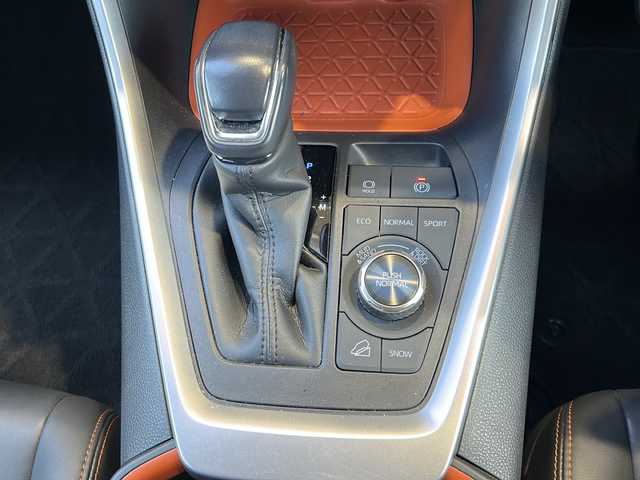 トヨタ ＲＡＶ４ アドベンチャー 静岡県 2020(令2)年 4.5万km アティチュードブラックマイカ 純正メモリナビ/・CD/・DVD/・フルセグＴＶ/・Bluetooth/・USB/・AM/・FM/主要装備/・サンルーフ/・TRDフロントガーニッシュ/・TRDバックドアロアガーニッシュ/・衝突軽減/・レーンキープ/・追従クルコン/・コーナーセンサー前後/・バックカメラ/・ETC/・ドラレコ前後/・パワーシートD席/・レザーシート/・LEDヘッドライト/・オートハイビーム/・フォグランプ/・純正フロアマット/・純正アルミホイール