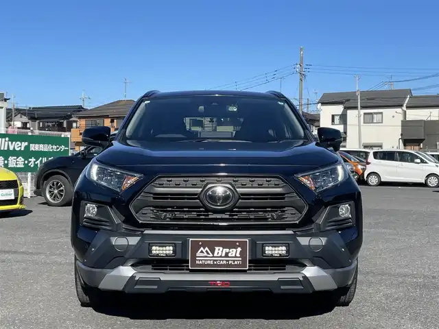 トヨタ ＲＡＶ４ アドベンチャー 千葉県 2020(令2)年 4.5万km アティチュードブラックマイカ 純正メモリナビ/・CD/・DVD/・フルセグＴＶ/・Bluetooth/・USB/・AM/・FM/主要装備/・サンルーフ/・TRDフロントガーニッシュ/・TRDバックドアロアガーニッシュ/・衝突軽減/・レーンキープ/・追従クルコン/・コーナーセンサー前後/・バックカメラ/・ETC/・ドラレコ前後/・パワーシートD席/・レザーシート/・LEDヘッドライト/・オートハイビーム/・フォグランプ/・純正フロアマット/・純正アルミホイール