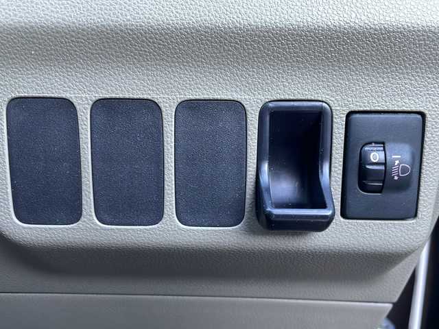 ダイハツ ミラ X スペシャル 道央・札幌 2015(平27)年 3.4万km ライトローズマイカメタリック /5速MT//社外オーディオ/(CD/USB/AUX/ラジオ)//ドライブレコーダー//スチール付スタッドレスタイヤ積込//フロアマット//ドアバイザー