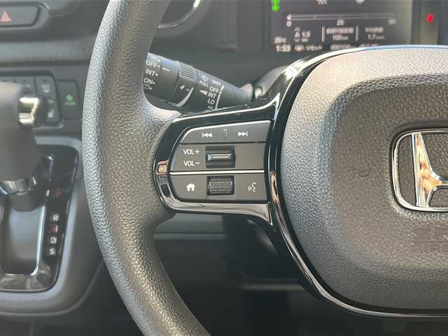 ホンダ Ｎ ＢＯＸ カスタム 広島県 2025(令7)年 0.1万km プラチナホワイトパール Honda SENSING/●衝突軽減ブレーキ（CMBS）/●先行車発進お知らせ機能/●歩行者事故低減ステアリング/●路外逸脱抑制機能/●標識認識機能/●渋滞追従機能付アダプティブクルーズコントロール（ACC）/●車線維持支援システム（LKAS）/●誤発進抑制機能/●後方誤発進抑制機能/●近距離衝突軽減ブレーキ/●急アクセル抑制機能/●パーキングセンサーシステム/●オートハイビーム/ダイレクトプロジェクション式フルLEDヘッドライト/シーケンシャルターンランプ/片側パワースライドドア/ナビ装着用スペシャルパッケージ/シートヒーター（D/N）/フロントシートアームレスト（運転席）/オートリトラミラー/スマートキー/プッシュスタート/ロールサンシェード/フルエアコン/W+サイド+カーテンエアバッグ/電子制御パーキングブレーキ/オートブレーキホールド機能/360°スーパーUV・IRカット パッケージ/エマージェンシーストップシグナル/トリコットシート（ブラック）/14インチアルミホイール（シャークグレー塗装＋切削）