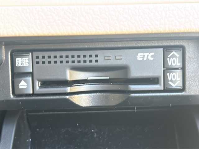 トヨタ クラウン ロイヤル ロイヤルサルーン ナビパッケージ 三重県 2009(平21)年 10.3万km ホワイトパールクリスタルシャイン 純正ナビ/サンルーフ/バックカメラ/ビルトインETC/スペアキー/パワーシート/クルーズコントロール/ウッドコンビステア/オートライト/ステアスイッチ/チルトテレスコピックステア/純正AW　