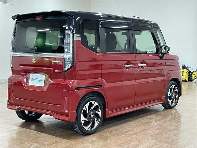 スズキ スペーシア カスタム HYBRID XS ターボ 道央・札幌 2024(令6)年 0.7万km フェニックスレッドパール/ブルーイッシュブラックパール ワンオーナー/ターボ車/社外SDナビ（8インチ）/フルセグ/CD/ DVD/BT/MS/バックカメラ/衝突軽減ブレーキ/レーンキープアシスト/横滑り防止/アイドリングストップ/両側パワースライドドア/レーダークルーズコントロール/パドルシフト/ハーフレザーシート/ステアリングヒーター/シートヒーター（D/N）/ミラーヒーター/ヘッドアップディスプレイ/プッシュスタート/スマートキー×2/純正エンジンスターター/革巻きステアリング/電動パーキングブレーキ/ドライブレコーダー（前後タイプ）/オートライト/LEDヘッドライト/フォグランプ/クリアランスソナー/社外AW付スタッドレスセット積込み/　165/55/15 2023年製8mm/保証書/取扱説明書/ナビ取扱説明書