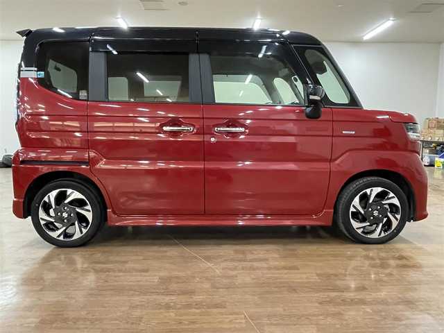 スズキ スペーシア カスタム HYBRID XS ターボ 道央・札幌 2024(令6)年 0.7万km フェニックスレッドパール/ブルーイッシュブラックパール ワンオーナー/ターボ車/社外SDナビ（8インチ）/フルセグ/CD/ DVD/BT/MS/バックカメラ/衝突軽減ブレーキ/レーンキープアシスト/横滑り防止/アイドリングストップ/両側パワースライドドア/レーダークルーズコントロール/パドルシフト/ハーフレザーシート/ステアリングヒーター/シートヒーター（D/N）/ミラーヒーター/ヘッドアップディスプレイ/プッシュスタート/スマートキー×2/純正エンジンスターター/革巻きステアリング/電動パーキングブレーキ/ドライブレコーダー（前後タイプ）/オートライト/LEDヘッドライト/フォグランプ/クリアランスソナー/社外AW付スタッドレスセット積込み/　165/55/15 2023年製8mm/保証書/取扱説明書/ナビ取扱説明書