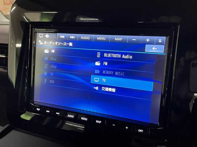 スズキ スペーシア カスタム HYBRID XS ターボ 道央・札幌 2024(令6)年 0.7万km フェニックスレッドパール/ブルーイッシュブラックパール ワンオーナー/ターボ車/社外SDナビ（8インチ）/フルセグ/CD/ DVD/BT/MS/バックカメラ/衝突軽減ブレーキ/レーンキープアシスト/横滑り防止/アイドリングストップ/両側パワースライドドア/レーダークルーズコントロール/パドルシフト/ハーフレザーシート/ステアリングヒーター/シートヒーター（D/N）/ミラーヒーター/ヘッドアップディスプレイ/プッシュスタート/スマートキー×2/純正エンジンスターター/革巻きステアリング/電動パーキングブレーキ/ドライブレコーダー（前後タイプ）/オートライト/LEDヘッドライト/フォグランプ/クリアランスソナー/社外AW付スタッドレスセット積込み/　165/55/15 2023年製8mm/保証書/取扱説明書/ナビ取扱説明書