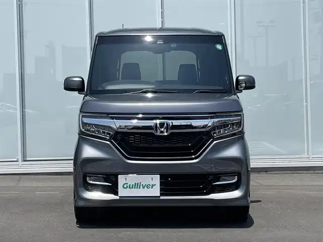 ホンダ Ｎ ＢＯＸ カスタム G L ターボ ホンダセンシング 神奈川県 2018(平30)年 6.9万km シャイニンググレーM ・純正ナビ　/・バックカメラ　/・ビルトインＥＴＣ　/・Ｂｌｕｅｔｏｏｔｈ　/・ＤＶＤ　ＣＤ　/・フルセグＴＶ　/・両側パワースライドドア　/・ＬＥＤヘッドライト　/・フォグランプ　/・ＵＳＢ給電×２　/・パドルシフト　/・ロールサンシェード/・スマートキー/・プッシュスタート/・純正アルミホイール/・純正フロアマット/・オートライト/・オートエアコン