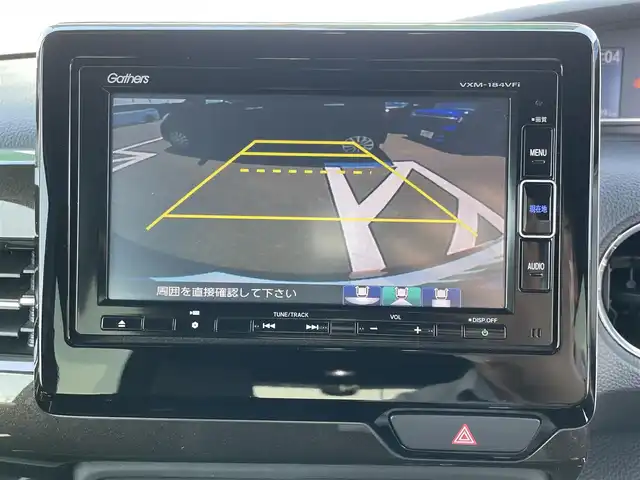ホンダ Ｎ ＢＯＸ カスタム G L ターボ ホンダセンシング 神奈川県 2018(平30)年 6.9万km シャイニンググレーM ・純正ナビ　/・バックカメラ　/・ビルトインＥＴＣ　/・Ｂｌｕｅｔｏｏｔｈ　/・ＤＶＤ　ＣＤ　/・フルセグＴＶ　/・両側パワースライドドア　/・ＬＥＤヘッドライト　/・フォグランプ　/・ＵＳＢ給電×２　/・パドルシフト　/・ロールサンシェード/・スマートキー/・プッシュスタート/・純正アルミホイール/・純正フロアマット/・オートライト/・オートエアコン