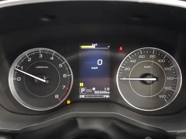 スバル インプレッサ スポーツ 2．0i－L アイサイト 山形県 2017(平29)年 6.7万km クリスタルホワイトP 4WD/アイサイト/ワンオーナー/メモリナビ/　　【CD DVD BT フルセグ USB AUX MSV】/バックカメラ/レーダークルーズコントロール/LEDオートライト/純正17インチアルミホイール/アイドリングストップ/ステアリングスイッチ/パドルシフト/電動格納ウィンカーミラー/フォグランプ/スマートキー×2/ETC