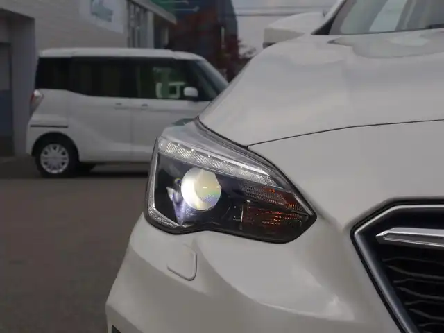 スバル インプレッサ スポーツ 2．0i－L アイサイト 山形県 2017(平29)年 6.7万km クリスタルホワイトP 4WD/アイサイト/ワンオーナー/メモリナビ/　　【CD DVD BT フルセグ USB AUX MSV】/バックカメラ/レーダークルーズコントロール/LEDオートライト/純正17インチアルミホイール/アイドリングストップ/ステアリングスイッチ/パドルシフト/電動格納ウィンカーミラー/フォグランプ/スマートキー×2/ETC