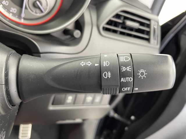 スズキ スイフト スポーツ セーフティPKG 富山県 2018(平30)年 4.1万km スーパーブラックパール 純正ナビ（AM/FM/DVD/SD/BT）/フルセグテレビ/バックカメラ/デュアルセンサーブレーキサポート/レーダークルーズコントロール/レーンキープアシスト/ビルトインETC/D席シートヒーター/スマートキー/横滑り防止措置/オートライト/６速マニュアル