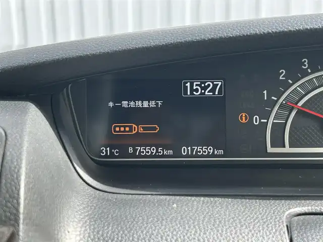 ホンダ Ｎ ＢＯＸ カスタム L ターボ 静岡県 2023(令5)年 1.8万km 紺 ユーザー買取車両/両側パワースライドドア/クルーズコントロール　追従あり/衝突軽減ブレーキ/車線逸脱防止装置/パーキングスイッチ/ブレーキホールド/純正15インチアルミホイール/D/Nシートヒーター/12Vシガーソケット/全席コンソール/ABS/エアバック/パワーウィンドウ/シートヒーター