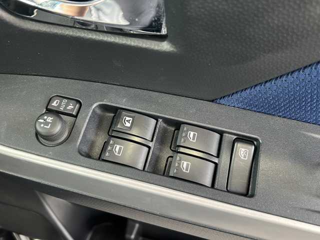 ダイハツ トール カスタムG ターボ SAⅢ 鳥取県 2019(令1)年 3.3万km ブラックマイカメタリック ワンオーナー/スマートキー/両側パワースライド/全方位カメラ/プリクラッシュセーフティ/オートハイビーム/クリアランスソナー/クルーズコントロール/純正８インチナビ/フルセグ・Bluetooth/リアサンシェード/オートリトラクトミラー/オートエアコン/アームレスト/LEDヘッドライト/LEDフォグライト/ETCユニット/保証書・取説
