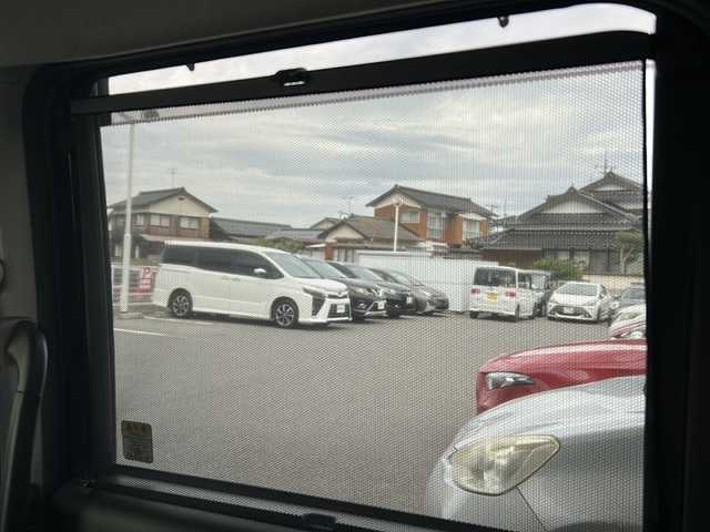 ダイハツ トール カスタムG ターボ SAⅢ 鳥取県 2019(令1)年 3.3万km ブラックマイカメタリック ワンオーナー/スマートキー/両側パワースライド/全方位カメラ/プリクラッシュセーフティ/オートハイビーム/クリアランスソナー/クルーズコントロール/純正８インチナビ/フルセグ・Bluetooth/リアサンシェード/オートリトラクトミラー/オートエアコン/アームレスト/LEDヘッドライト/LEDフォグライト/ETCユニット/保証書・取説