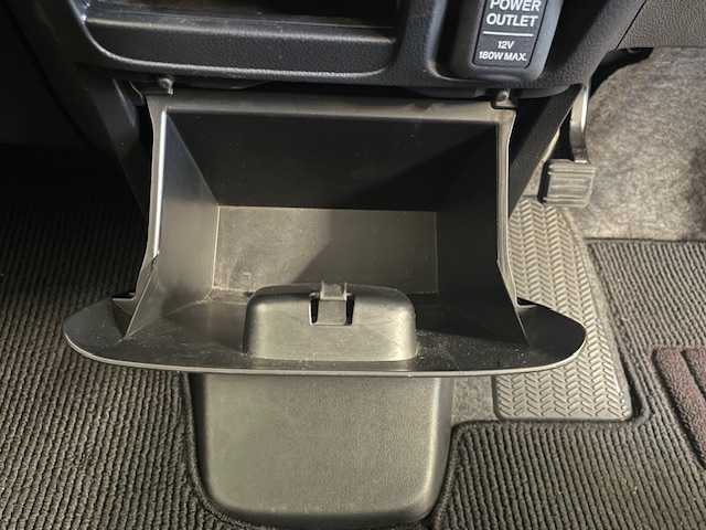 ホンダ Ｎ ＢＯＸ カスタム G ターボSSパッケージ 静岡県 2013(平25)年 5.3万km クリスタルブラックパール (株)IDOMが運営する【じしゃロン浜松店】の自社ローン専用車両になりますこちらは現金またはオートローンご利用時の価格です。自社ローンご希望の方は別途その旨お申付け下さい/社外HDDナビ（AVIC-ZH0007）　/両側パワースライドドア/クルーズコントロール/純正１５inAW/社外ドライブレコーダー/ETC/スマートキー/プッシュスタート/バックカメラ/バイザー/フロアマット