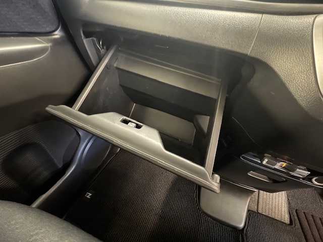 ホンダ Ｎ ＢＯＸ カスタム G ターボSSパッケージ 静岡県 2013(平25)年 5.3万km クリスタルブラックパール (株)IDOMが運営する【じしゃロン浜松店】の自社ローン専用車両になりますこちらは現金またはオートローンご利用時の価格です。自社ローンご希望の方は別途その旨お申付け下さい/社外HDDナビ（AVIC-ZH0007）　/両側パワースライドドア/クルーズコントロール/純正１５inAW/社外ドライブレコーダー/ETC/スマートキー/プッシュスタート/バックカメラ/バイザー/フロアマット