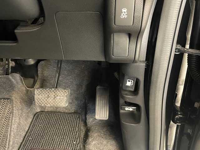 ホンダ Ｎ ＢＯＸ カスタム G ターボSSパッケージ 静岡県 2013(平25)年 5.3万km クリスタルブラックパール (株)IDOMが運営する【じしゃロン浜松店】の自社ローン専用車両になりますこちらは現金またはオートローンご利用時の価格です。自社ローンご希望の方は別途その旨お申付け下さい/社外HDDナビ（AVIC-ZH0007）　/両側パワースライドドア/クルーズコントロール/純正１５inAW/社外ドライブレコーダー/ETC/スマートキー/プッシュスタート/バックカメラ/バイザー/フロアマット