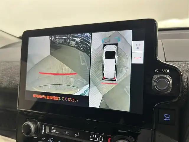 トヨタ シエンタ ハイブリッド Z 大阪府 2025(令7)年 0.6万km ベージュ 純正10.5インチディスプレイオーディオ型ナビ/フルセグTV/全方位カメラ/ETC/社外デジタルインナーミラー/社外ミラー方ドライブレコーダー/ステアリングスイッチ/レーンキープアシスト/レーダークルーズコントロール/衝突被害軽減システム/ブラインドスポットモニター/両側パワースライドドア/オートエアコン/オートライト/オートハイビーム/フォグランプ/純正アルミホイール/LEDヘッドライト