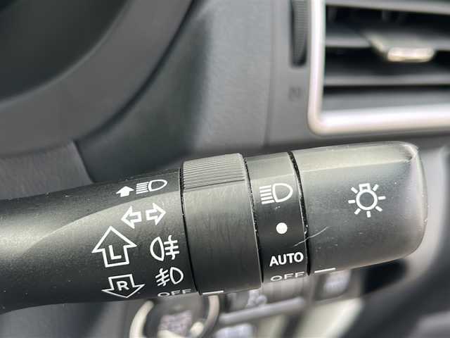スバル フォレスター S－リミテッド 福島県 2015(平27)年 5.4万km クリスタルホワイトP 4WD ワンオーナー 純正ナビ フルセグTV バックカメラ アイサイト パワーバックドア SI-DRIVE シートヒーター ETC ハーフレザーシート パドルシフト オートクルーズ スマートキー ルーフレール