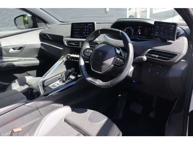 プジョー ５００８ GTライン ブルーHDi 大分県 2020(令2)年 5.2万km パール ワンオーナー/アクティブセーフティブレーキ/アダプティブクルーズコントロール/ブラインドスポットモニター/純正ディスプレイオーディオ/ＣａｒＰｌａｙ/Bluetooth/ワイヤレス充電/バックカメラ/ハーフレザー/シートヒーター/パワーシート/純正１８インチＡＷ/純正ドアバイザー/ＥＴＣ