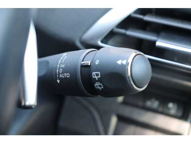 プジョー ５００８ GTライン ブルーHDi 大分県 2020(令2)年 5.2万km パール ワンオーナー/アクティブセーフティブレーキ/アダプティブクルーズコントロール/ブラインドスポットモニター/純正ディスプレイオーディオ/ＣａｒＰｌａｙ/Bluetooth/ワイヤレス充電/バックカメラ/ハーフレザー/シートヒーター/パワーシート/純正１８インチＡＷ/純正ドアバイザー/ＥＴＣ