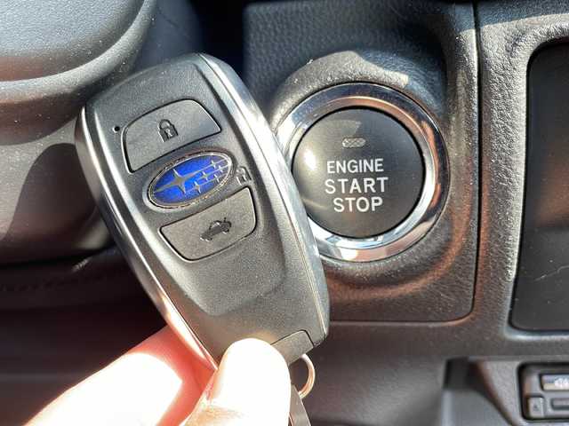 スバル レヴォーグ 1．8GT－H EX 岩手県 2020(令2)年 6.5万km アイスシルバーメタリック アイサイトX 11.6型ナビ バックC フルセグ サイドC DVD再生 デジタルインナーミラー 電動リアゲート 電動シート 全席シートヒーター パドルシフト 追従クルコン BSM 純正18AW オートLEDライト フォグ スマートキー