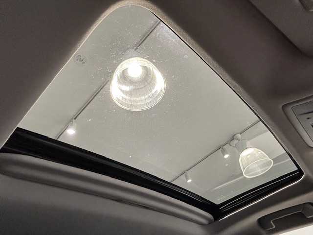 レクサス ＲＸ 450h バージョンL 宮城県 2022(令4)年 3.2万km テレーンカーキマイカM サンルーフ/トヨタセーフティセンス＋/・プリクラッシュセーフティ/・レーンキーピングアシスト/・レーダークルーズコントロール/・オートマチックハイビーム/・ロードサインアシスト/・先行者発進告知/純正ナビ/・アラウンドビューモニター/・フルセグTV/・Bluetooth/CD/AUX/ブラインドスポットモニター/パーキングサポートアラート/前後コーナーセンサー/ヘッドアップディスプレイ/オートブレーキホールド/電子パーキング/電動リアゲート/ETC2.0/前後ドライブレコーダー/100V充電/パドルシフト/ウッドコンビステアリング/・ステアリングヒーター/レザーシート/・シートメモリー（運転席/助手席）/・エアーシート（運転席/助手席）/・シートヒーター（全席）/・パワーシート（全席）/三眼LEDヘッドライト/・オートライト/・フォグランプ/純正アルミホイール/純正フロアマット