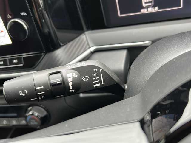 日産 ノート X 岐阜県 2022(令4)年 1.4万km スーパーブラック 登録時走行距離13429km/純正ナビ/全方位モニター/フルセグテレビ/インテリジェントルームミラー/置くだけ充電/プロパイロット/ブラインドスポットモニター/ビルトインETC/LEDヘッドライト/スマートキー/プッシュスタート/Bluetooth接続/オートマチックハイビーム/レーンキープアシスト/オートライト