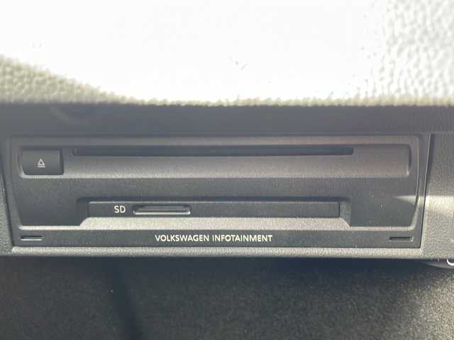 フォルクスワーゲン ゴルフ TSI トレンドライン BMテクノ 福島県 2013(平25)年 16.2万km ピュアホワイト 純正ディスプレイオーディオ/【AM/FM/CD/SD】/ETC/衝突被害軽減ブレーキ/アイドリングストップ/純正フロアマット