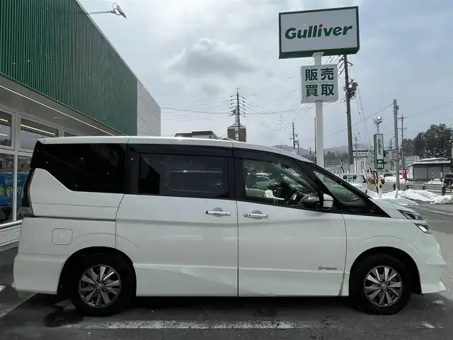 日産 セレナ e－パワー ハイウェイスター 岐阜県 2018(平30)年 9.2万km ブリリアントホワイトパール /ワンオーナー//保証書、取り扱い説明書、記録簿//純正ナビ　/(フルセグテレビ.AM.FM.BT)//バックカメラ//クルーズコントロール//プッシュスタート//シートヒーター//ステアリングヒーター//スペアキー×1//ETC