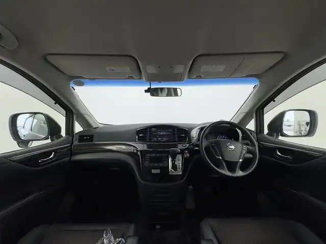 日産 エルグランド 250ハイウェイスターS 愛知県 2018(平30)年 4.7万km ファントムブラック 純正8インチSDナビ/（BT/CD/DVD/フルセグTV/AUX/SD)/フリップダウンモニター/バックカメラ/ハーフレザーシート/ETC/ドライブレコーダー/ドアバイザー/純正18インチAW/両側パワースライドドア/純正フロアマット/カーテンエアバッグ/クルコン/横滑り防止装置/オートライト/純正LEDヘッドライト