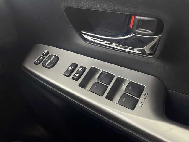 ダイハツ メビウス S Lセレクション 栃木県 2016(平28)年 5.9万km シルバーメタリック 社外ナビ　CN-B200D/（CD/FM・AM/SD/AUX)/バックカメラ/ETC/横滑り防止装置/電動格納ミラー/ステアリングリモコン/スマートキー/ドアバイザー/フォグライト/オートエアコン