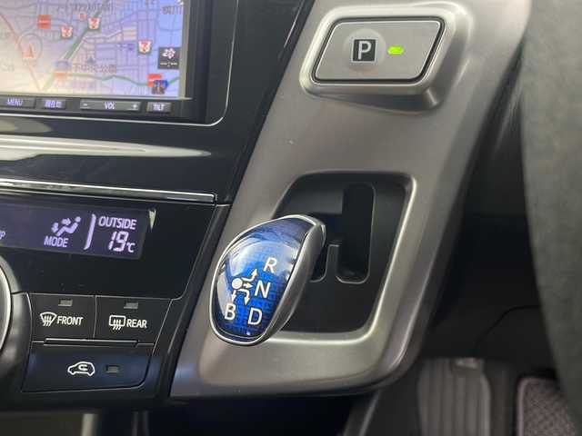 ダイハツ メビウス S Lセレクション 栃木県 2016(平28)年 5.9万km シルバーメタリック 社外ナビ　CN-B200D/（CD/FM・AM/SD/AUX)/バックカメラ/ETC/横滑り防止装置/電動格納ミラー/ステアリングリモコン/スマートキー/ドアバイザー/フォグライト/オートエアコン