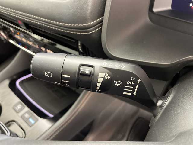 日産 エクストレイル G 鹿児島県 2023(令5)年 3万km ブリリアントホワイトパール ワンオーナー/純正12.3インチナビ/Bluetooth/フルセグテレビ/電動リアゲート/プロパイロット/ブラインドスポットモニター/メモリーシート/ヘッドアップディスプレイ/AC100V/デジタルインナーミラー/ワイヤレス充電/全方位カメラ/D/Nパワーシート/パーキングアシスト/前後ドライブレコーダー/前席シートヒーター/ETC2.0