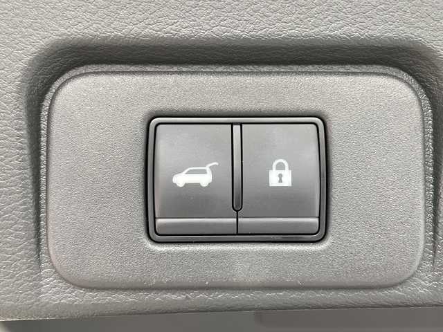 日産 エクストレイル G 鹿児島県 2023(令5)年 3万km ブリリアントホワイトパール ワンオーナー/純正12.3インチナビ/Bluetooth/フルセグテレビ/電動リアゲート/プロパイロット/ブラインドスポットモニター/メモリーシート/ヘッドアップディスプレイ/AC100V/デジタルインナーミラー/ワイヤレス充電/全方位カメラ/D/Nパワーシート/パーキングアシスト/前後ドライブレコーダー/前席シートヒーター/ETC2.0