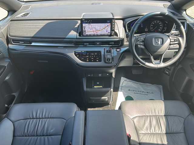 ホンダ オデッセイ ハイブリッド e:HEVアブソルート EXブラックED 茨城県 2024(令6)年 0.9万km 黒 Honda SENSING/純正9インチHonda CONNECTナビ/-フルセグTV　Bluetooth /全周囲 バック フロント サイドカメラ/両側パワースライドドア/路外逸脱抑制機能/渋滞追従機能付アダプティブクルーズコントロール/車線維持支援システム/オートハイビーム/ブラインドスポットインフォメーション/LEDシーケンシャルターンシグナルランプ/LEDオートヘッドライト LEDフォグライト/本革シート/前席後席シートヒーター/純正18インチアルミホイール/本革巻ステアリングホイール/ステアリングスイッチ/ワイヤレス充電/スマートキー/ビルトインETC2.0