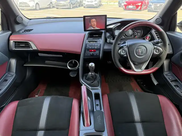 ホンダ Ｓ６６０ モデューロX バージョンZ 東京都 2021(令3)年 1.1万km ソニックグレーパール 専用装備/・アクティブスポイラー/・Moduloアルミホイール/・アルミ製コンソールプレート/ディフューザー付きリアエアロバンパー/ワンオーナー/GPSレーダー/アドバンスドルームミラー/シティブレーキアクティブシステム/横滑り防止装置/プッシュスタート/クルーズコントロール/純正ナビ Gathers VXU-192SSi/フルセグTV/バックカメラ/ETC/前後ドライブレコーダー/ハーフレザーシート/シートヒーター/LEDヘッドライト/オートライト/【車載品】/・SPOON SPORTSダウンサス リジカラ/・HKSエアクリーナー/・HKSフラッシュエディター/コンピューター