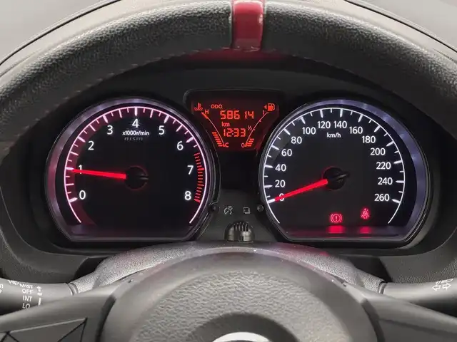 日産 ノート ニスモS 三重県 2018(平30)年 5.9万km ダークメタルグレー プレミアムガソリン/FF/5F/純正 7インチナビ MM318D-W/（iPod/SD/FM/AM/TV/USB/Bluetooth/CD/DVD/MUSIC STOCKER/VTR/AUX）/バックカメラ/ETC2.0/安全/・ABS/・VDC：ビークルダイナミクスコントロール/・横滑り抑制/・運転席・助手席エアバッグ/など/装備/・専用スポーツシート（スェード）/・オートエアコン/・ステアリングスイッチ/・オートライト/・LEDヘッドライト/・リヤフォグランプ/・プッシュスタート/・純正17inAW（17×7J＋47、100-4H）/・スマートキーx1/・保/など/【専用装備】/●専用車速感応式電動パワーステアリング/●専用本革・アルカンターラ巻3本スポークステアリング/●専用エンブレム〈センタークラスター〉/●専用コンビメーター（nismoロゴ入り、260km/hスケール）/●NISMO S専用アルミ製アクセル・ブレーキ・クラッチペダル・フットレスト/●専用チューニングコンピューター（ECU）/●NISMO S専用サスペンション、フロントスタビライザー強化/●専用ブレーキシステム（リヤディスク）/●ボディ補強/など