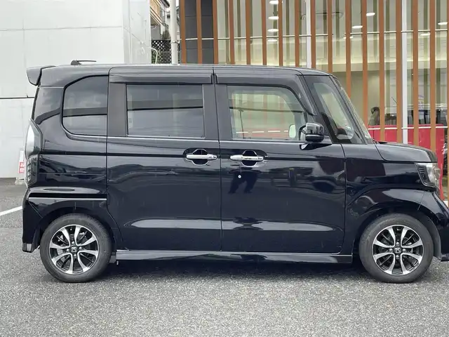 ホンダ Ｎ ＢＯＸ カスタム G L ホンダセンシング 千葉県 2020(令2)年 10.6万km クリスタルブラックパール (株)IDOMが運営する【じしゃロン八千代店】の自社ローン対象車両になります。こちらは現金またはオートローンご利用時の価格です。自社ローンご希望の方は別途その旨お申付け下さい/ETC/Bluetooth接続/パワースライドドア