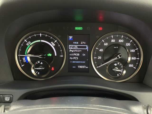 トヨタ アルファードハイブリット エグゼクティブ ラウンジ S 沖縄県 2022(令4)年 2万km ホワイトパールクリスタルシャイン 純正10インチメーカーナビ/　+JBLプレミアムサウンドシステム/　（フルセグTV/CD/DVD/Bluetooth）/パノラミックビューモニター/トヨタセーフティセンス/・衝突軽減ブレーキ/・レーントレーシングアシスト/・アダプティブクルーズコントロール/・ロードサインアシスト/・オートマチックハイビーム/ETC/ドライブレコーダー/12インチフリップダウンモニター/サンルーフ/両側パワースライドドア/パワーバックドア/シートメモリー付パワーシート/レザーシート/シートシーター/エアシート/オットマン/デジタルインナーミラー/ブラインドスポットモニター/前席、2列目シートエアコン/ステアリングエアコン/ステアリングヒーター/クリアランスソナー/LEDヘッドライト/オートライト