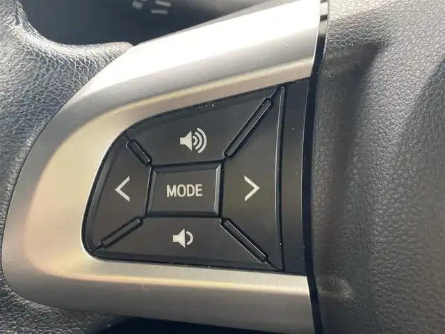 ダイハツ ウェイク G SA 兵庫県 2015(平27)年 8.7万km ブラックマイカメタリック 純正８型ナビ/・TV.BT.AM.FM/衝突軽減装置/バックカメラ/両側パワースライドドア/オートエアコン/電格ミラー/革巻きステアリング/ＥＴＣ/純正フロアマット/純正ドアバイザー