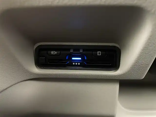 ホンダ Ｎ ＢＯＸ ファッションスタイル 宮城県 2025(令7)年 0.2万km プレミアムサンライトホワイトパール 純正９インチホンダコネクトナビ/両側パワースライドドア/アダプティブクルーズコントロール/衝突軽減ブレーキ/レーンキープアシスト/オートハイビーム/誤発進抑制機能/ＥＴＣ/ドライブレコーダー/AppleCarPlay/android auto/LEDヘッドライト/オートライト/禁煙車