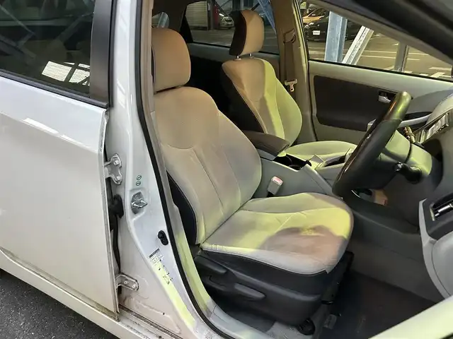 トヨタ プリウス S　LEDエディション 静岡県 2010(平22)年 17.5万km ホワイトパールクリスタルシャイン ユーザー買取車/純正ディーラーナビ/・FM/AM/CD/DVD/ワンセグ/HDD/ステアリングスイッチ/電動格納ミラー/ビルトインETC/ウィンカーミラー/HIDライト