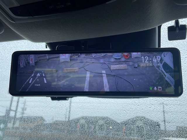 ホンダ フリード ハイブリット e:HEV AIR 三重県 2025(令7)年 1.5万km フィヨルドミストパール ホンダセンシング/・衝突軽減ブレーキ/・誤発進抑制機能/・後方誤発進抑制機能/・近距離衝突軽減ブレーキ/・歩行者事故低減ステアリング/・路外逸脱抑制機能/・渋滞追従機能付アダプティブクルーズコントロール/・車線維持支援システム/・トラフィックジャムアシスト/・先行車発進お知らせ機能/・標識認識機能/・オートハイビーム/・パーキングセンサーシステム/1オーナー/純正ディスプレイオーディオ/【Bluetooth/USB/ipod/スマホ連携】/バックカメラ/ETC/前後ドライブレコーダー/両側パワースライドドア/オートライト/フルLEDヘッドランプ/185/65R15インチ社外AW/【純正ホイール積込】/プッシュスタート/スマートキー/スペアキー/純正フロアマット