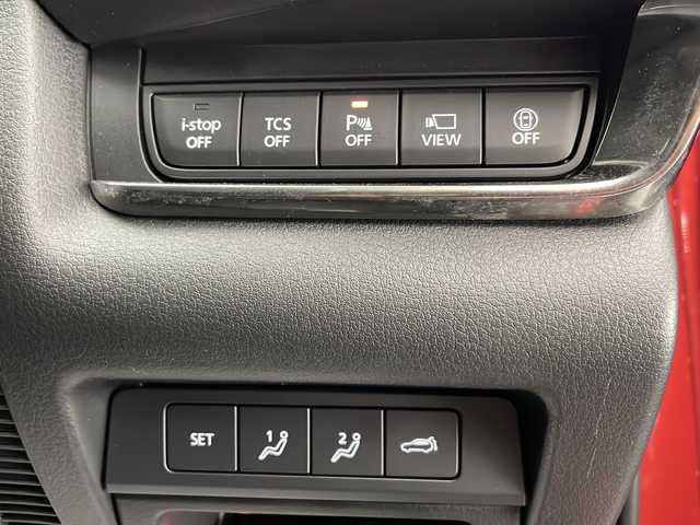 マツダ ＣＸ－３０ XD ブラックトーンエディション 宮崎県 2023(令5)年 1.6万km ソウルレッドクリスタルM 禁煙車/衝突被害軽減ブレーキ/純正10.25型ディスプレイオーディオナビTV/（CD/DVD/Bluetooth/USB/フルセグTV)/純正ドライブレコーダー/純正LEDオートライト/純正18インチアルミ/全方位モニター/アダプティブクルーズコントロール/レーンディパーチャーアラート/ブラインドスポットモニター/ヘッドアップディスプレイ/クリアランスソナー/電子パーキング/オートホールド/パドルシフト/運転席パワーシート/前席シートヒーター/デュアルオートエアコン/本革巻ハンドル/スマートキー/プッシュエンジンスタート/スペアキー/新車時保証書/取扱い説明書