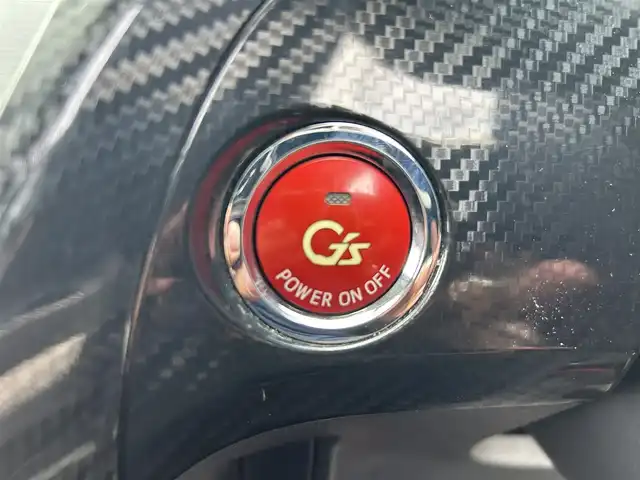 トヨタ プリウス S ツーリングセレ G’s 和歌山県 2012(平24)年 12万km ホワイトパールクリスタルシャイン (株)IDOMが運営する【じしゃロン和歌山店】の自社ローン専用車両になります。こちらは現金またはオートローンご利用時の価格です。自社ローンご希望の方は別途その旨お申付け下さい/FM/AM/CD/TV/ETC/バックカメラ/プッシュスタート/スマートキー/ステアリングスイッチ/ドアミラーウインカー/フォグランプ/ワンセグテレビ/アイドリングストップ