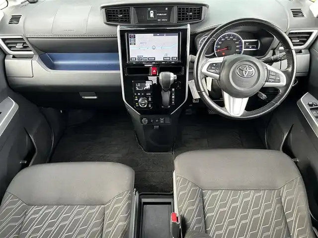 トヨタ タンク カスタムG－T 奈良県 2017(平29)年 4.5万km ブラックマイカメタリック 純正９インチナビ　/フルセグＴＶ　/BT/CD/DVD/USB/SD/バックカメラ　/フリップダウンモニター　/両側パワースライドドア　/ＥＴＣ２．０　/追従型クルーズコントロール　/シートヒーター　/衝突被害軽減システム　/ＬＥＤヘッドライト　/オートライト/ＡＡＣ/スマートキー/ドライブレコーダー